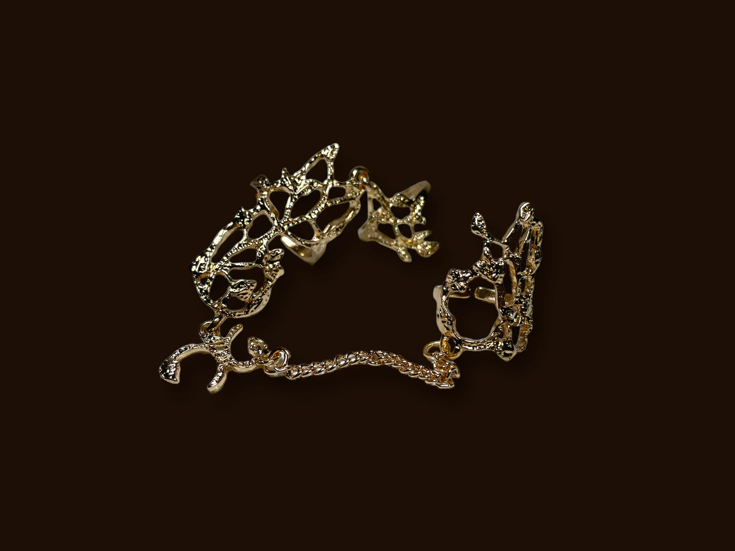 Floral design mitten chain rings