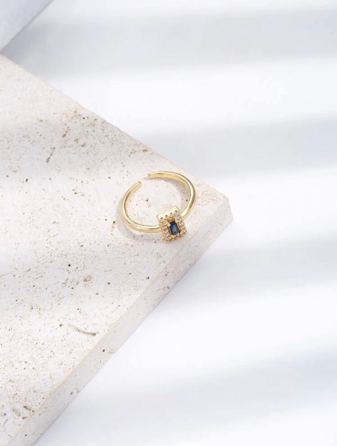 Dainty adjustable high quality gold plated ring.